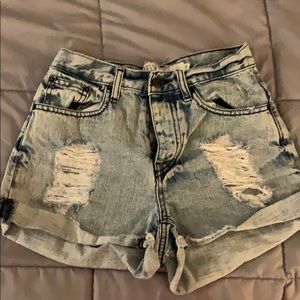 Brandy jean shorts comes with a additional treat